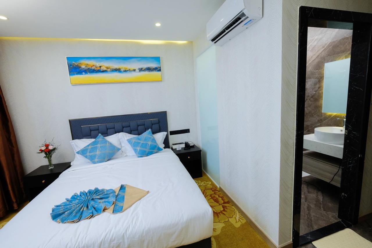HANZ Premium Diamond Hotel Thu Dau Mot Exterior foto
