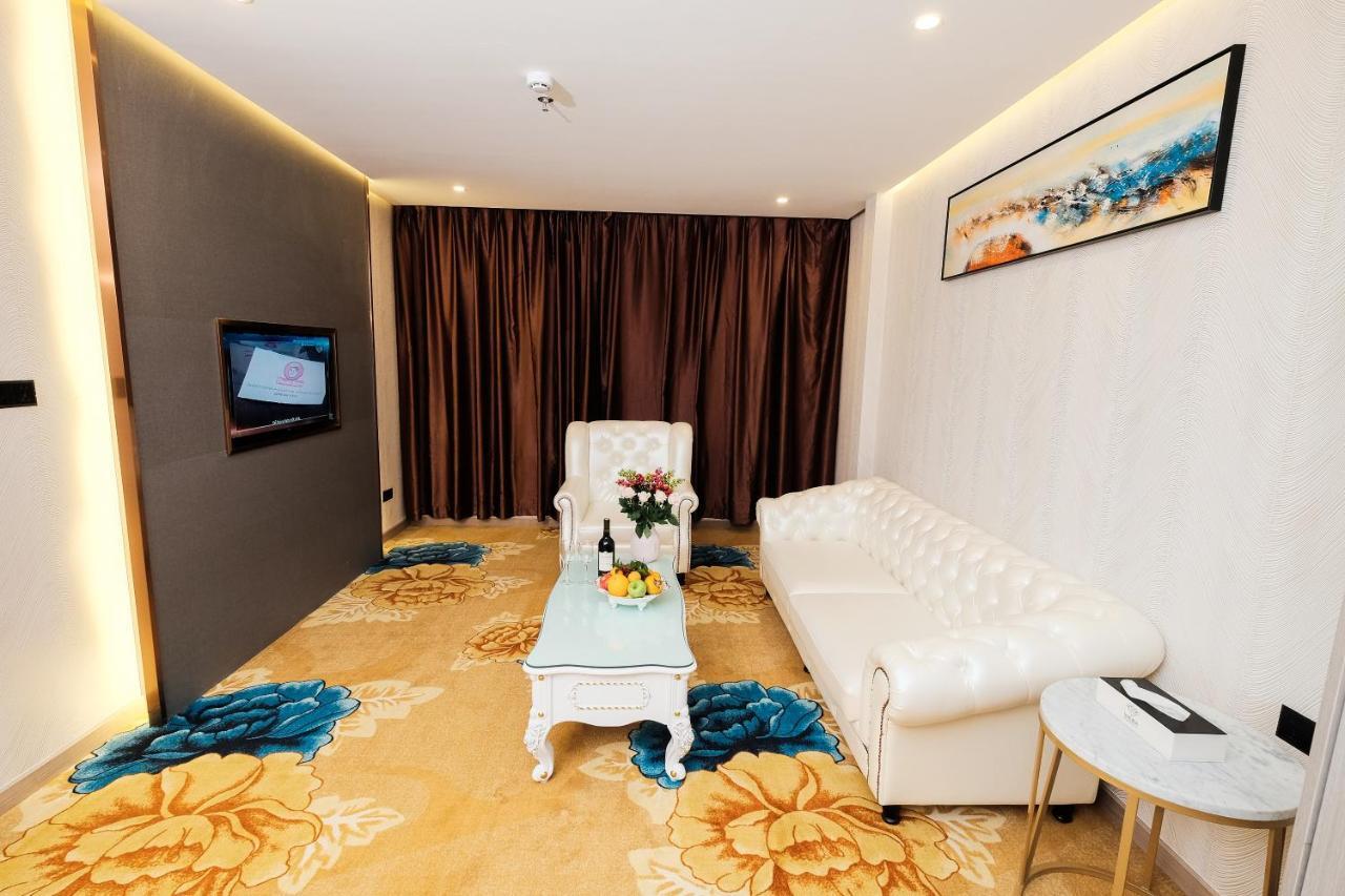 HANZ Premium Diamond Hotel Thu Dau Mot Exterior foto